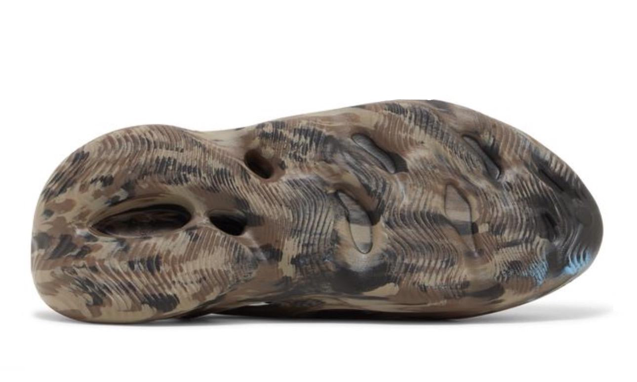 Adidas Yeezy Foam RNR MX Cinder Brown