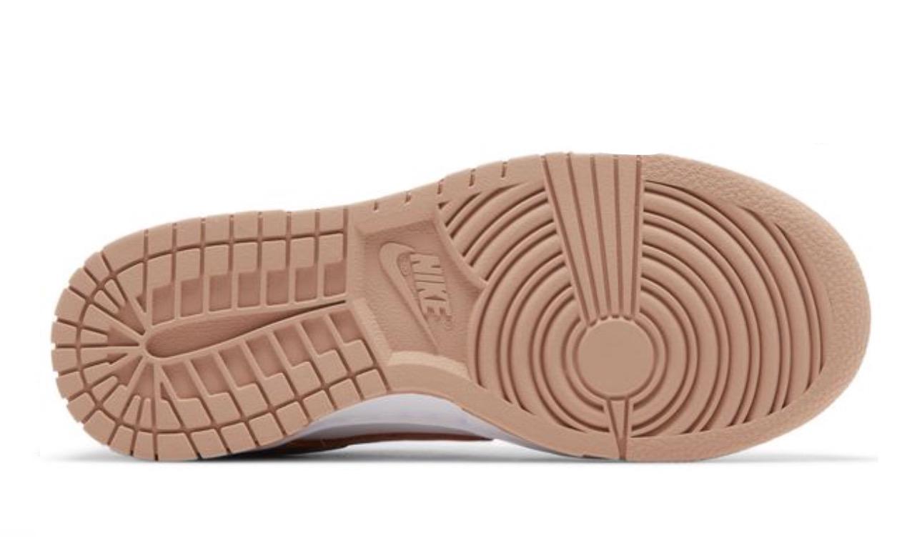 Nike Dunk Low Rose Whisper