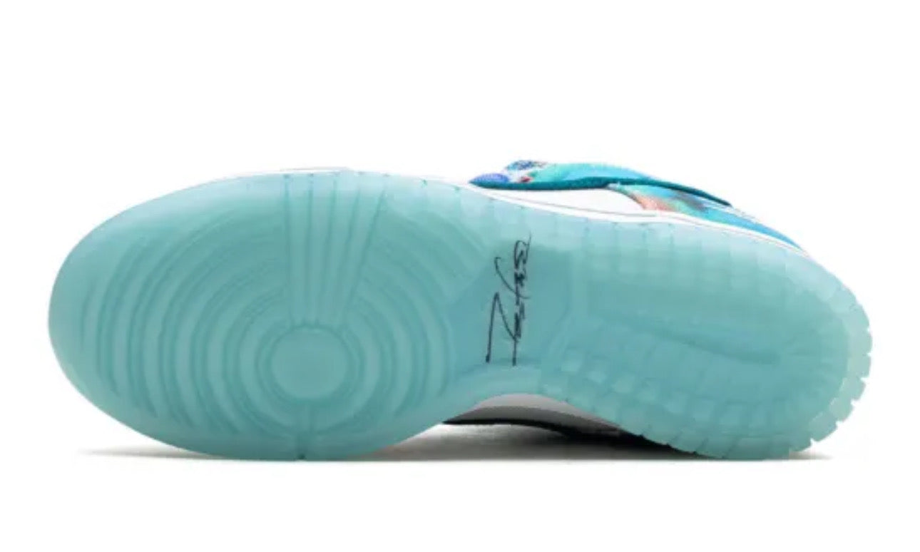 Nike SB Dunk Low Futura Laboratories Bleached Aqua