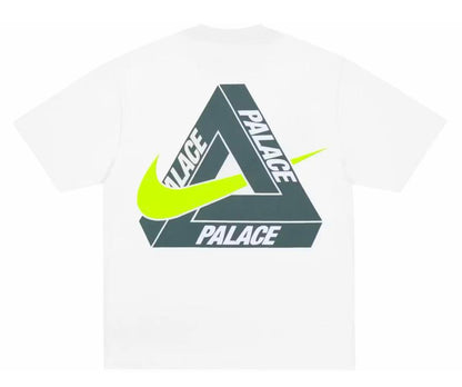 Maglietta Palace x Nike Tri Swoosh bianca