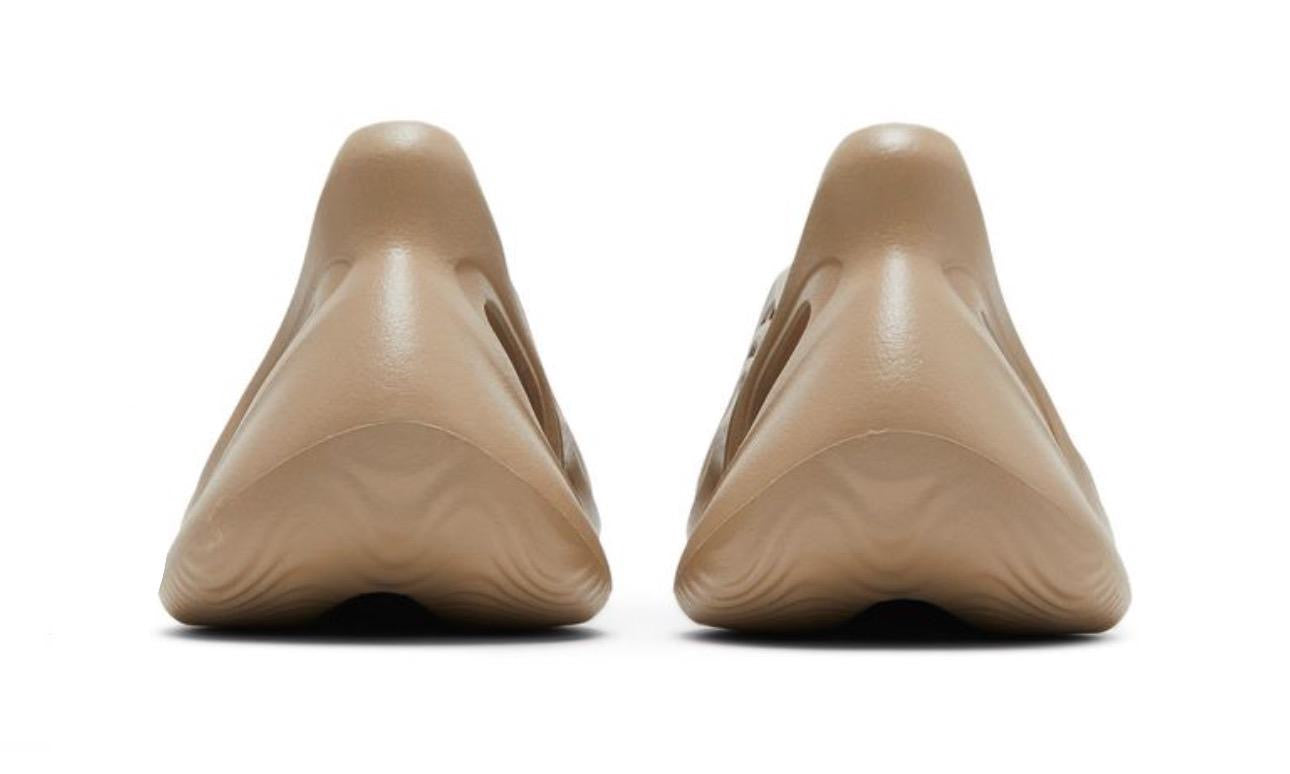 Adidas Yeezy Foam RNR Clay Brown