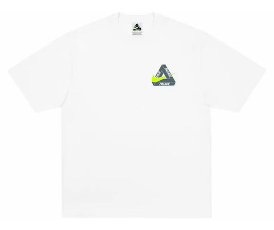 Maglietta Palace x Nike Tri Swoosh bianca