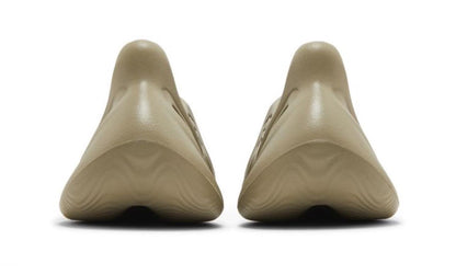 Adidas Yeezy Foam RNR Grey Stone