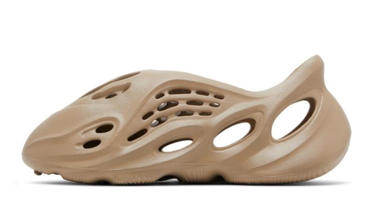 Adidas Yeezy Foam RNR Clay Brown