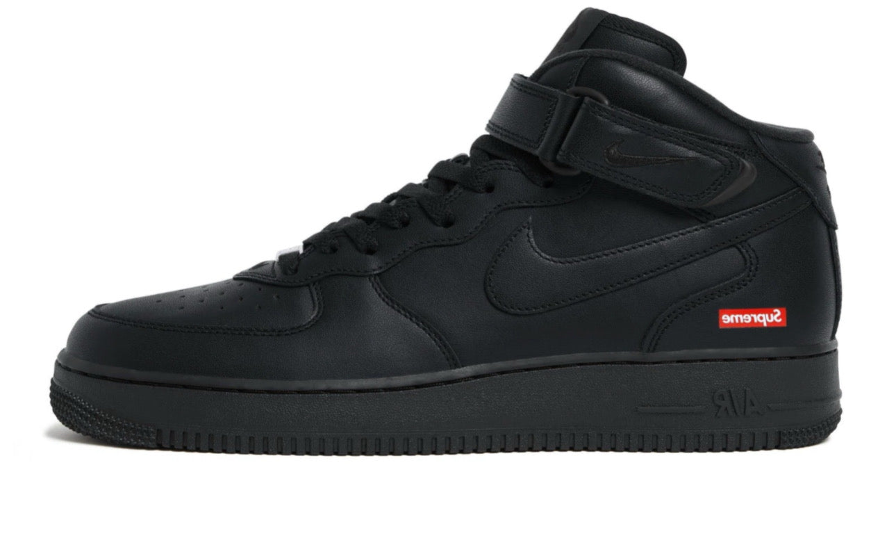 Air Force 1 Mid Supreme Black