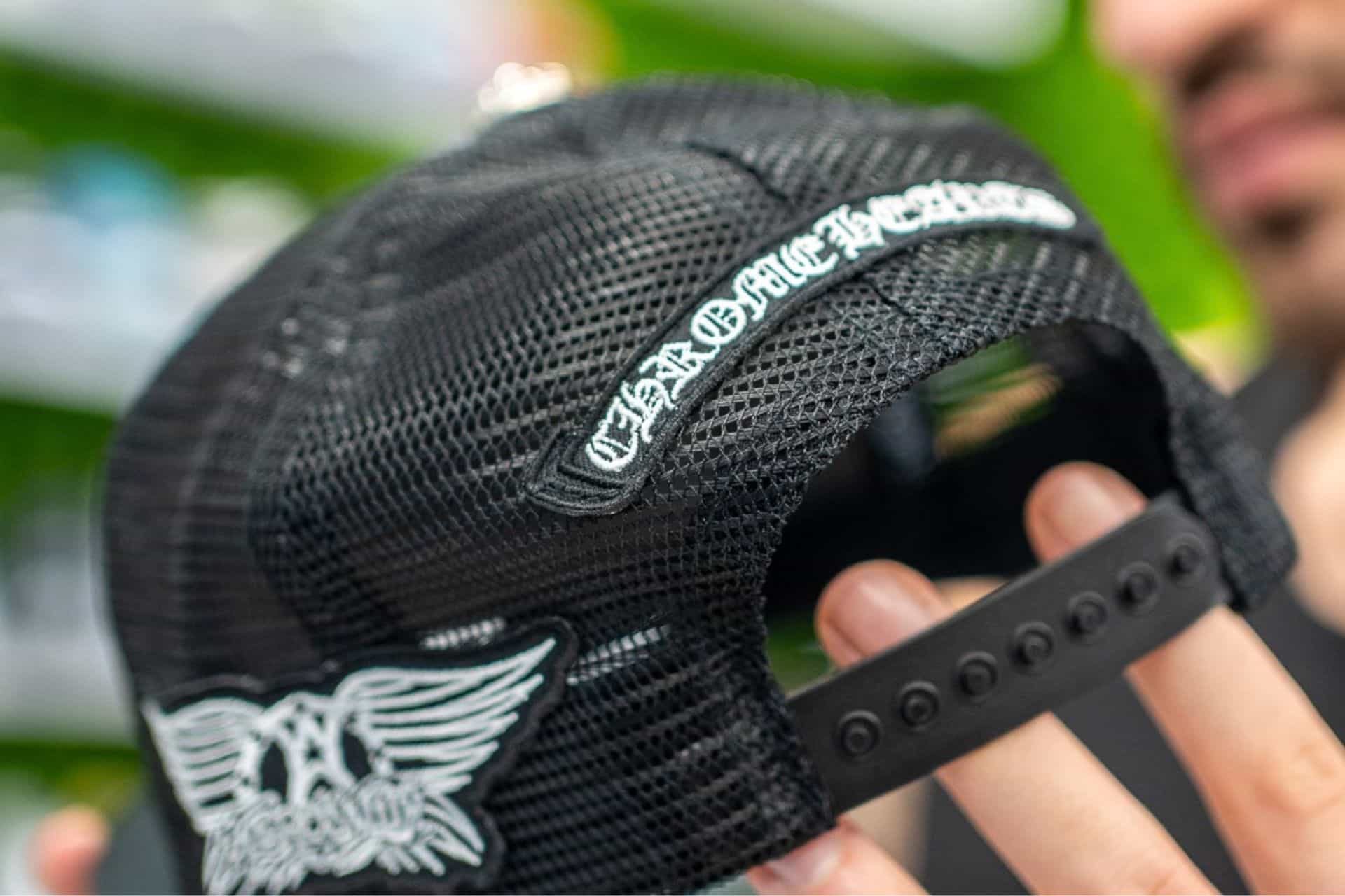 la collezione di cappelli del nostro resell shop
